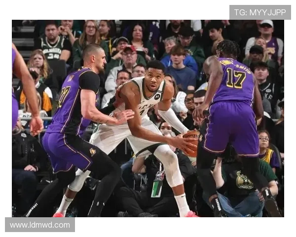 2021年湖人与雄鹿的巅峰对决回顾与精彩瞬间分析